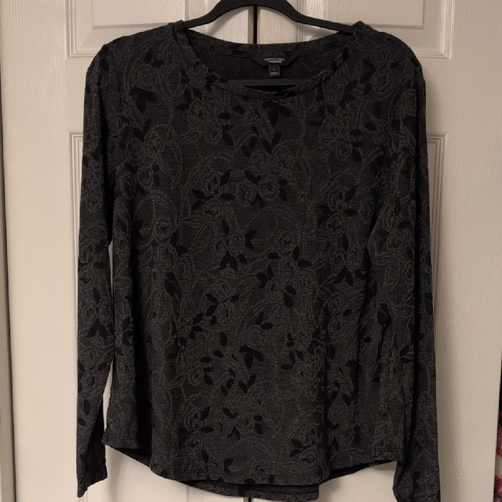 Simply Vera Charcoal Long Sleeve Top